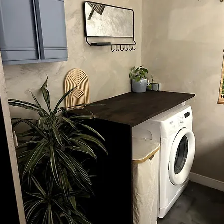 Notre Petite Maison Familiale De Alouette Prázdninový dům Pessac