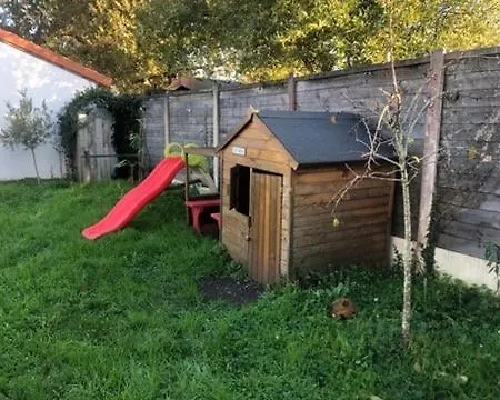 Notre Petite Maison Familiale De Alouette